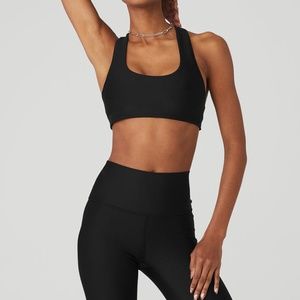 ALO Yoga Airlift Advantage Racerback Bra - Black